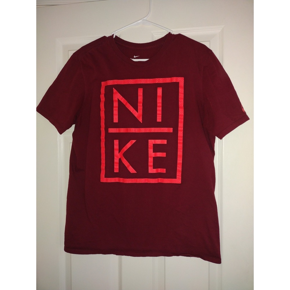 The Nike Tee Maroon And‎ Orange short sleeve crew neck top Size Large Unisex - Picture 4 of 4